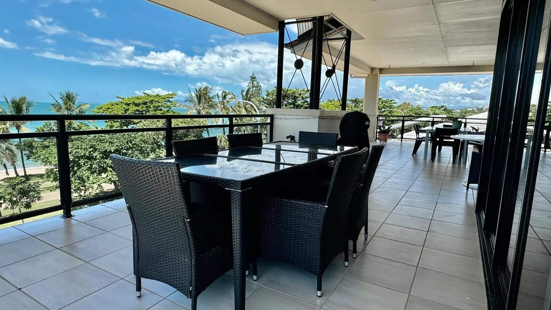 Townsville Apartments On The Strand - Penthouse