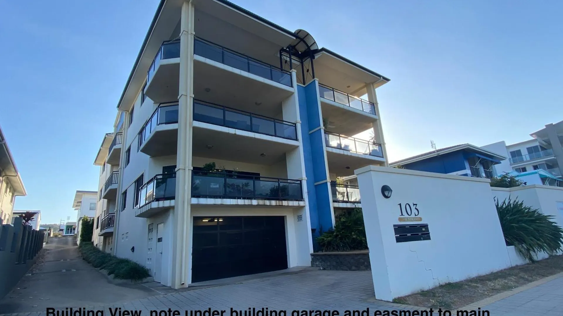 Townsville Apartments On The Strand - Penthouse 0*,