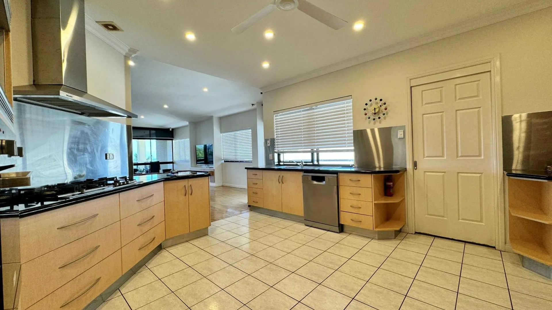 Townsville Apartments On The Strand - Penthouse 0*,  Australia