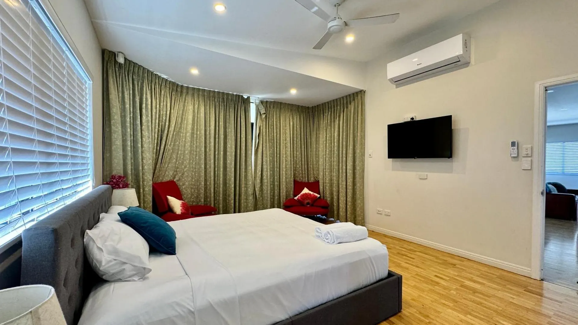 Townsville Apartments On The Strand - Penthouse