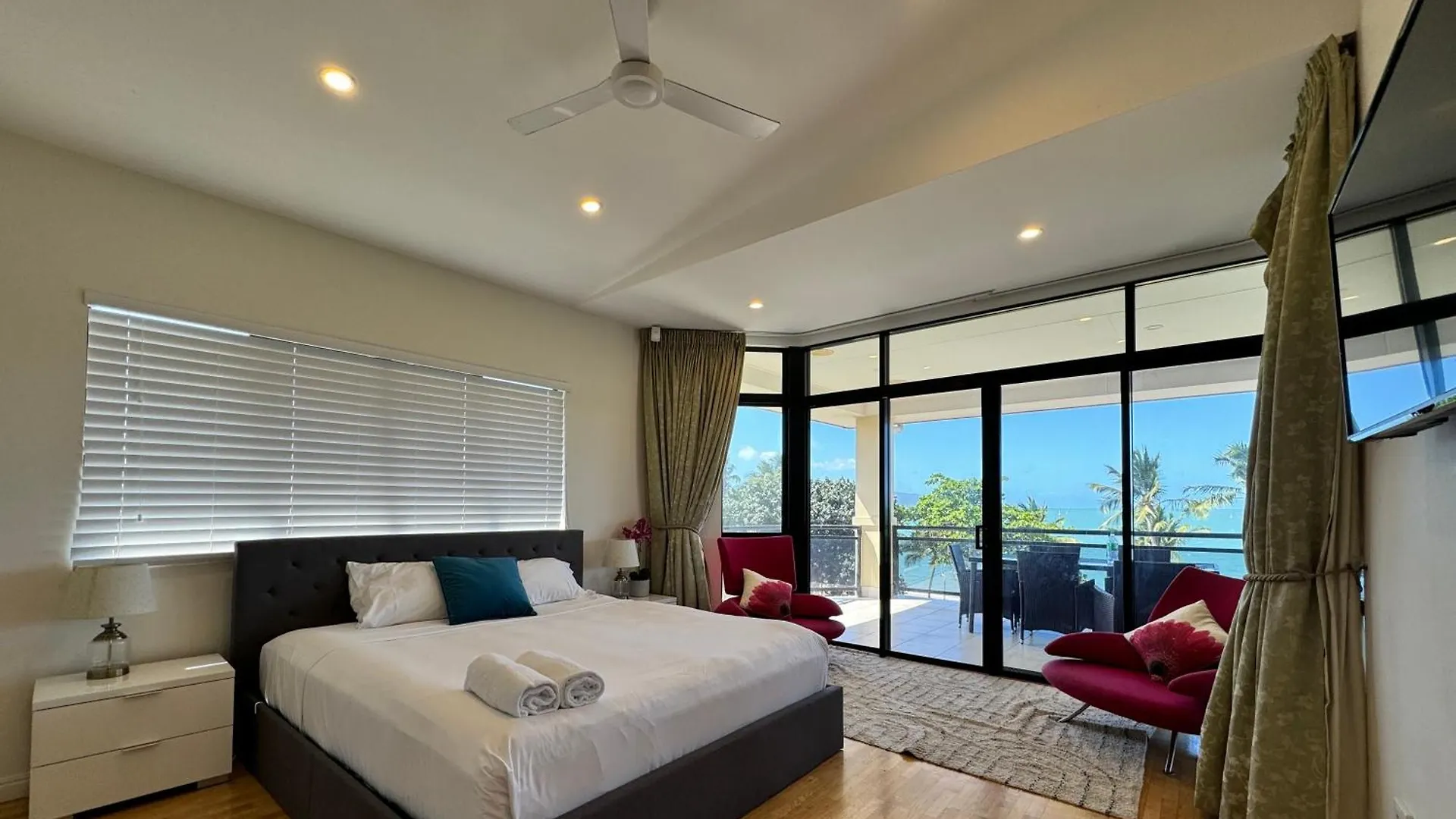 Townsville Apartments On The Strand - Penthouse